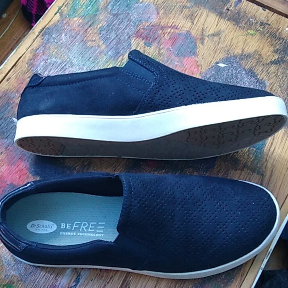 Women's Nova Slip on Sneaker